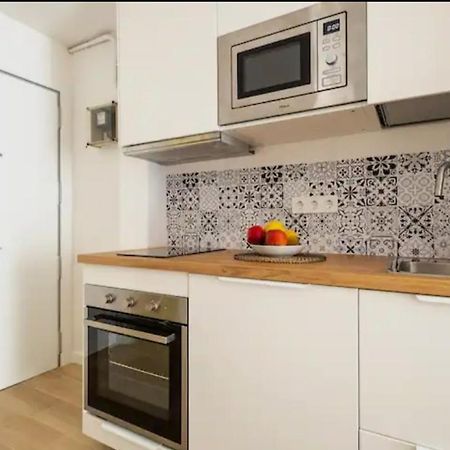 Apartment Close To The Beach Sant Adria de Besos Exterior foto
